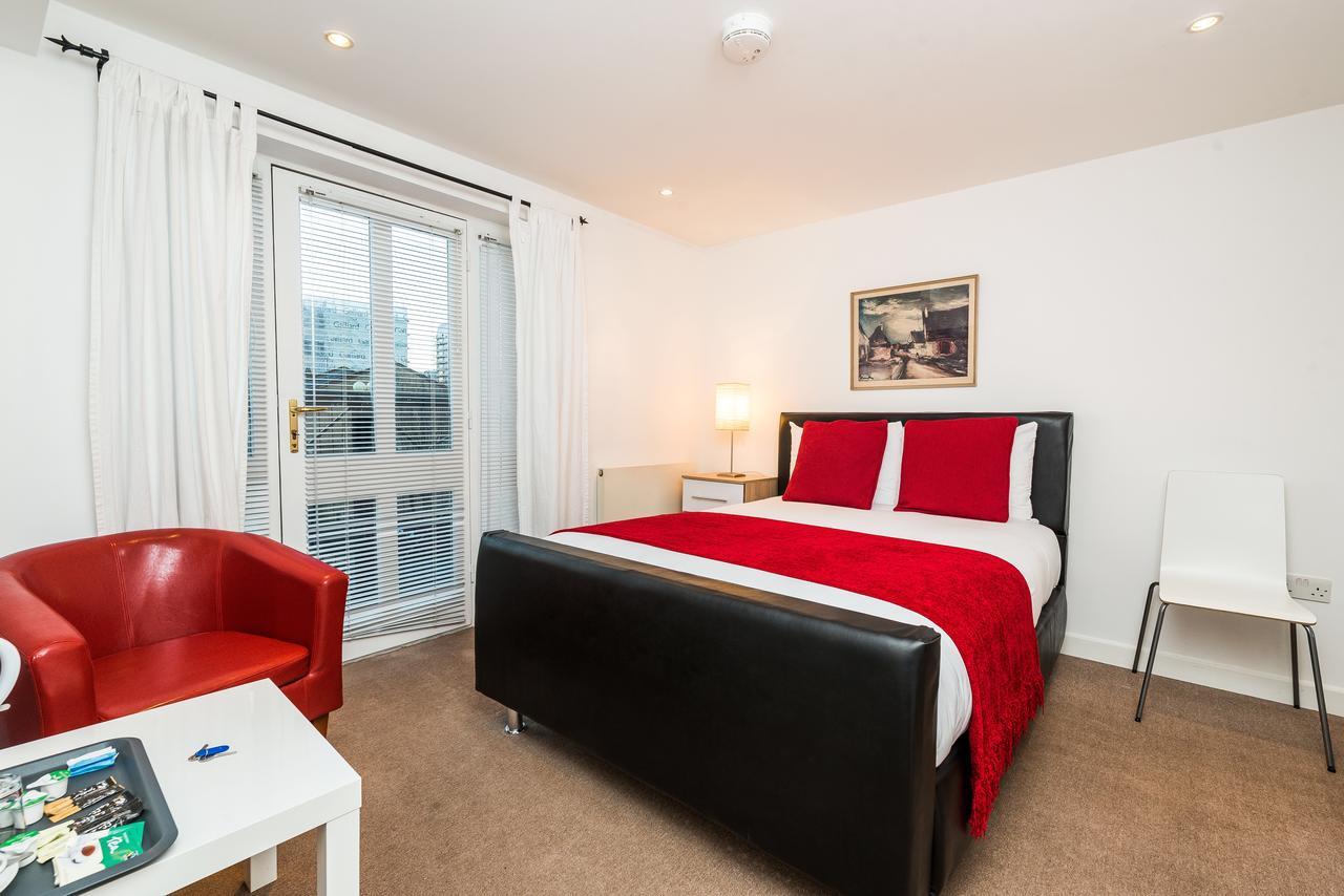 Riverbank Stay London Eksteriør bilde